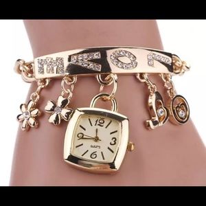 Bracelet watch for women